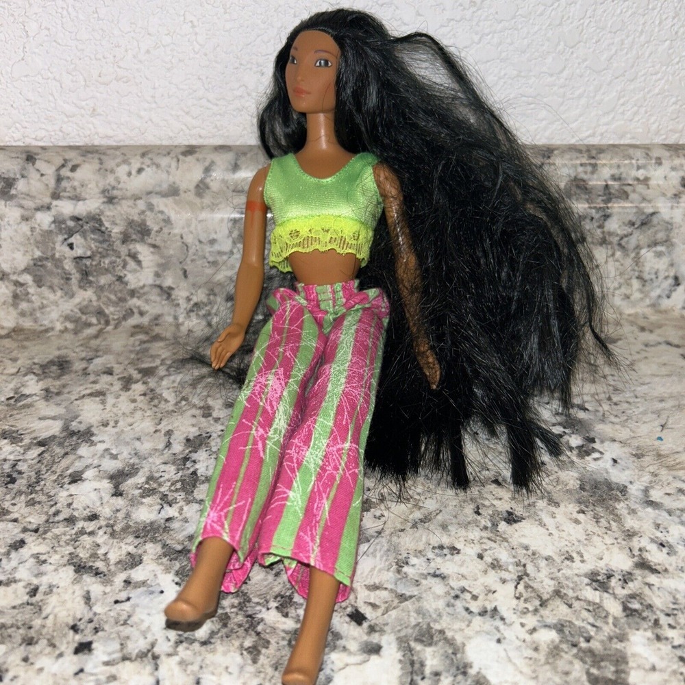 Pocahontas Barbie Doll Sun Sensation‎ Fashions #2928 Pink Green Summer Outfit D2